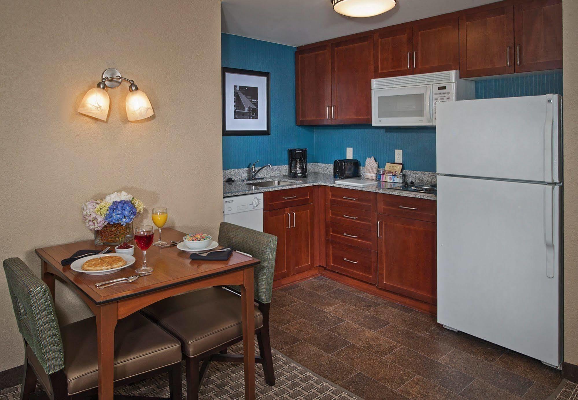 Residence Inn By Marriott Baltimore Downtown/ Inner Harbor Екстер'єр фото